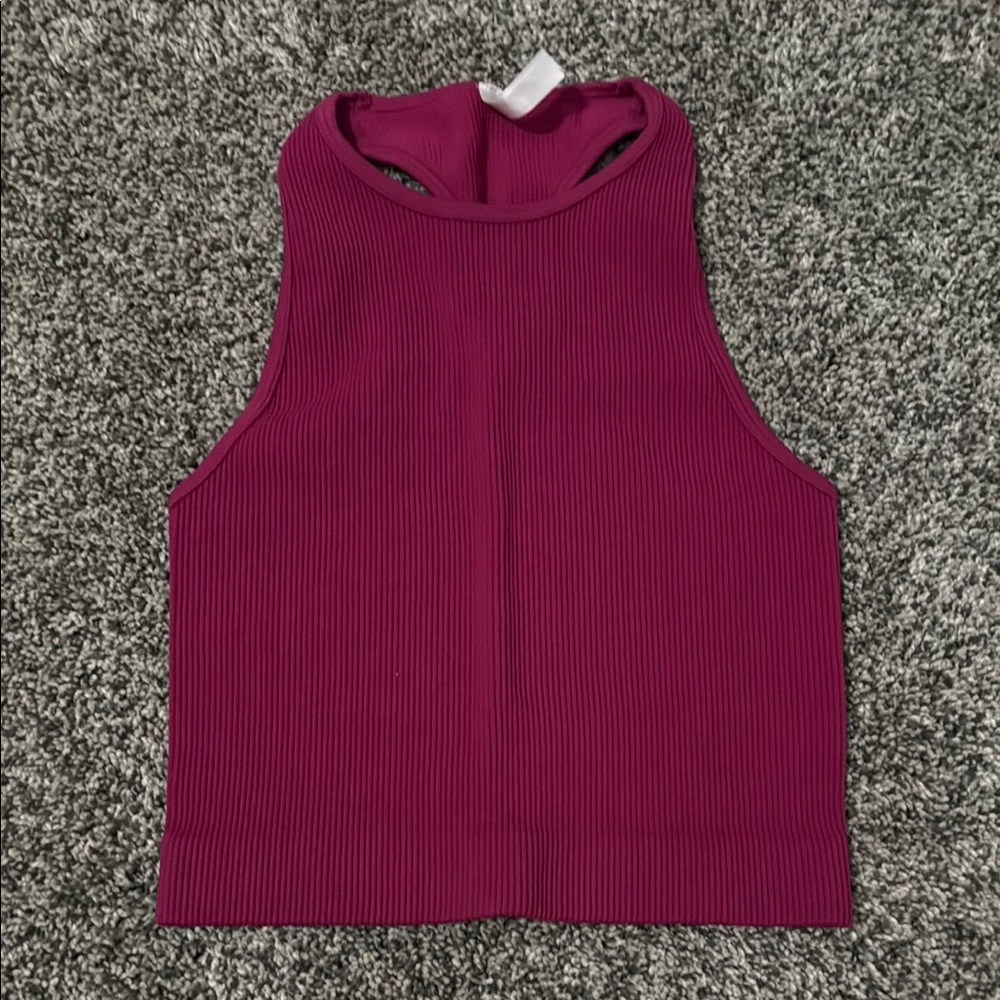 Zenana Outfitters Ribbed & Fitted Crop Tank Top